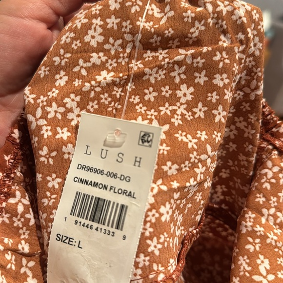 Long Sleeve Midi Dress - Picture 4 of 5